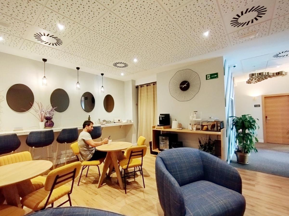 Habital Suites Jaca Extérieur photo