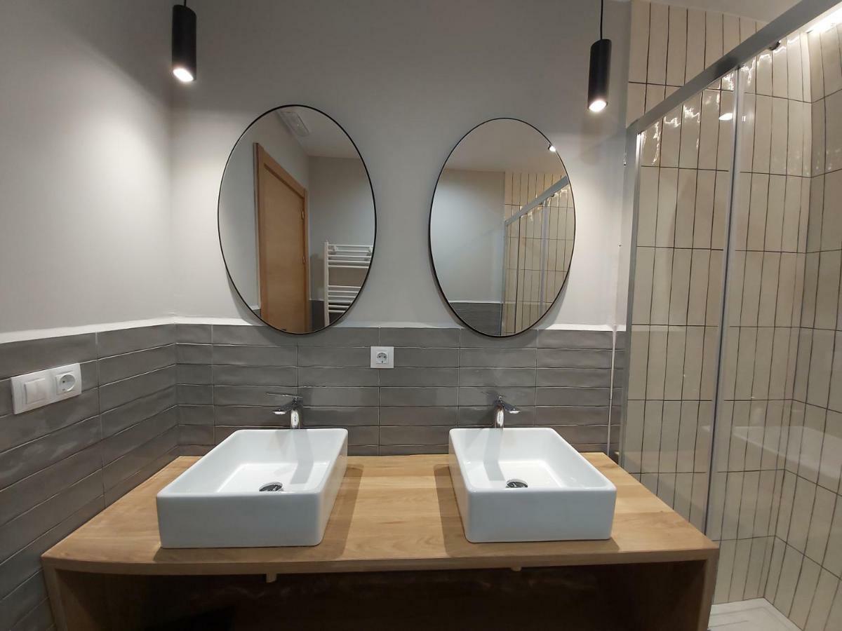 Habital Suites Jaca Extérieur photo