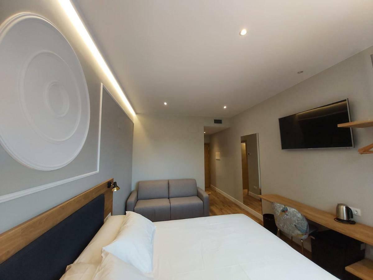 Habital Suites Jaca Extérieur photo