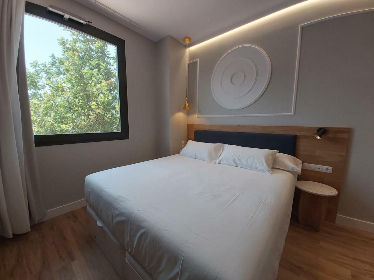 Habital Suites Jaca Extérieur photo