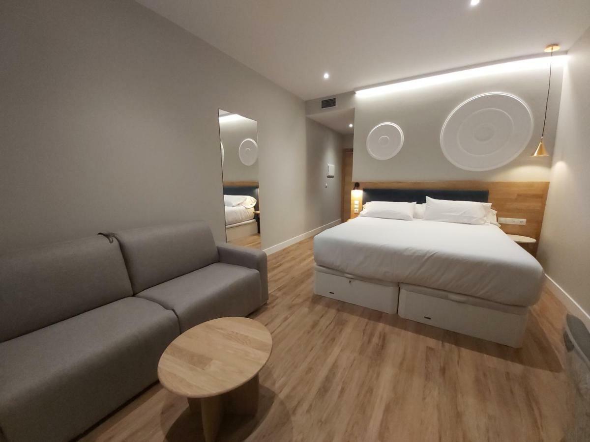 Habital Suites Jaca Extérieur photo